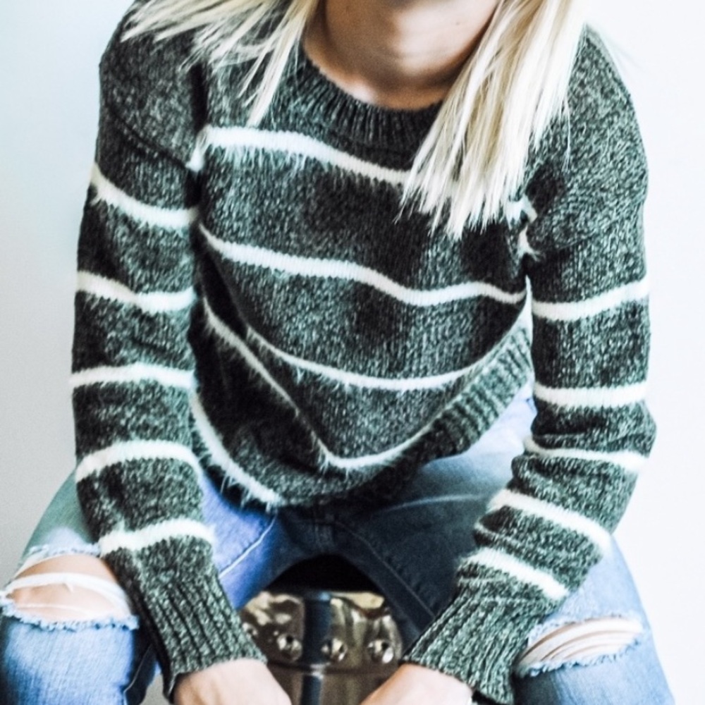Striped Chenille Sweater - Picture 4 of 11